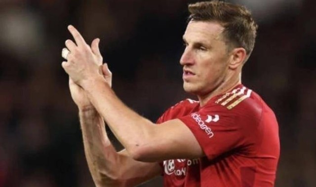 34岁锋霸依旧神勇！梅开二度迎来开门红，成为两支英超球队射手王