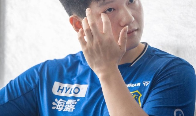 樊振东德甲首秀憾负世排302名法国选手，2500 人见证“票房奇迹”