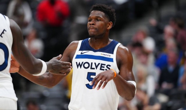 爱德华兹杜伦当选上周最佳球员 东契奇亚历山大获提名