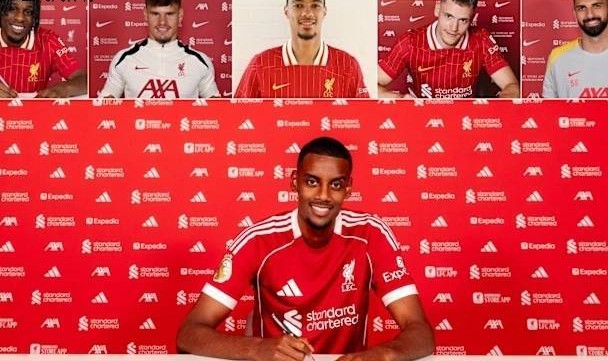 从大结局到四大皆空：利物浦豪购无果，斯洛特真的应当下课