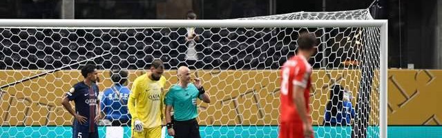 拜仁多人被罚两名，主帅孔帕尼遭质疑球迷呼唤下课