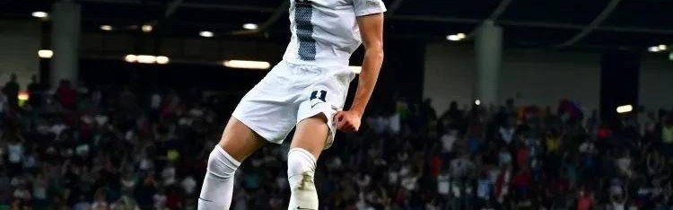 1夜6大转会-米兰第4签托马斯赴西甲曼联8500万报价纽卡太难了