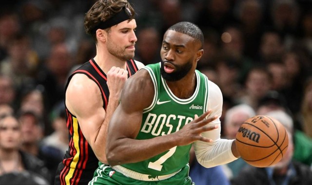 约翰逊19+14布朗21分 老鹰击败凯尔特人4连胜