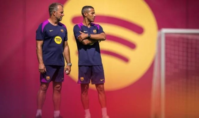 重回巴萨！官方：蒂亚戈加入巴萨一线队教练组，担任弗里克助教