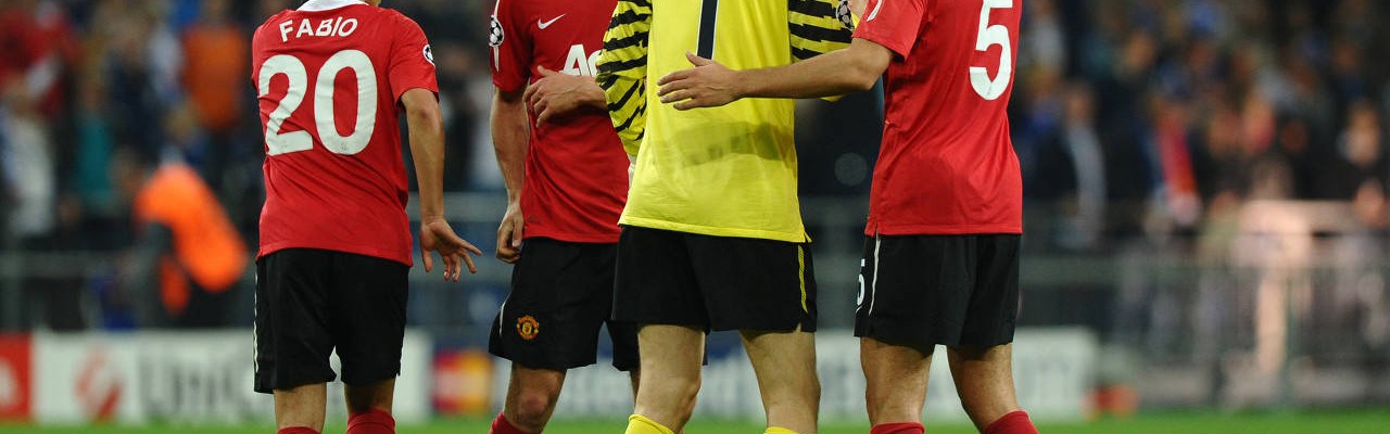 科幻片似的！格雷泽入主首季仅花2000万签维迪奇范德萨埃弗拉等