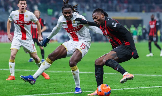 一日意甲动向：AC米兰被热那亚限制只拿1分，国米下轮大战宿敌