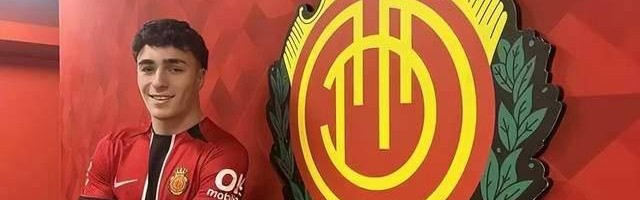 西甲最新动态：皇马巴萨争抢新星，西甲球员身价依旧高企