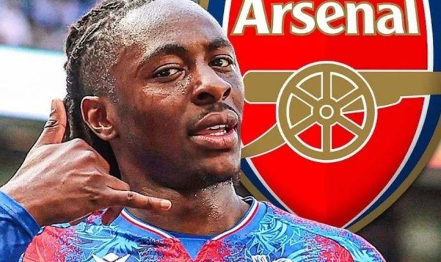 关键时刻，利物浦阿森纳“挖”走强援，曼联更难进欧冠