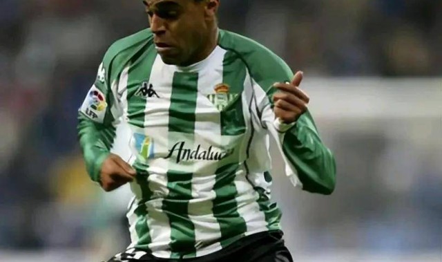 12轮狂捞26分！租借妖锋激活贝蒂斯，西甲欧冠区杀出超级黑马