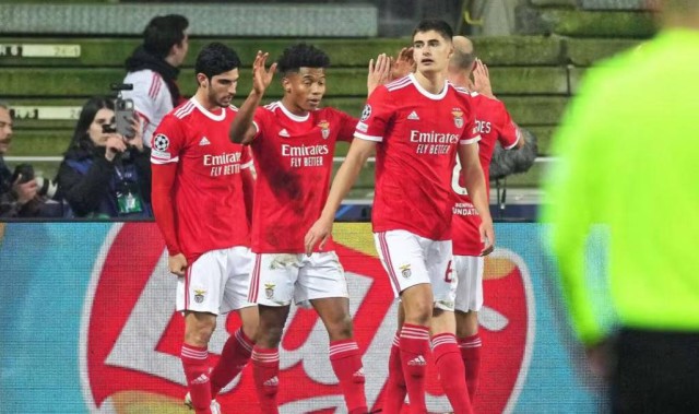 欧冠决战穆里尼奥：西甲豪门皇马双线发力，力争16强席位