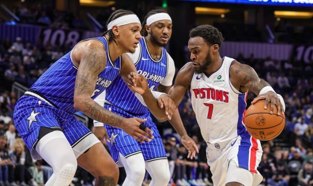 班凯罗31分杜伦18分 魔术击败活塞3连胜