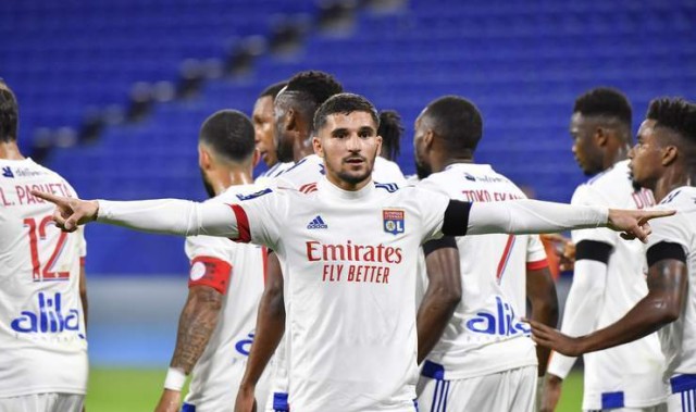 法甲焦点战前瞻：马赛 VS 洛里昂，谁能抢占先机？