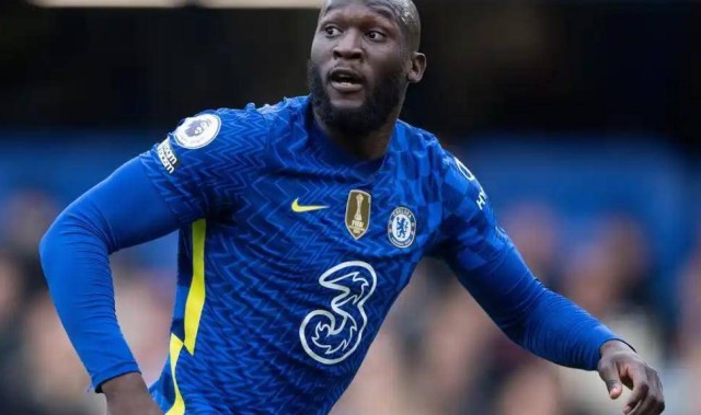 5分领跑迎魔鬼12月！阿森纳8场硬仗遇伤病潮，双战维拉成争冠关键