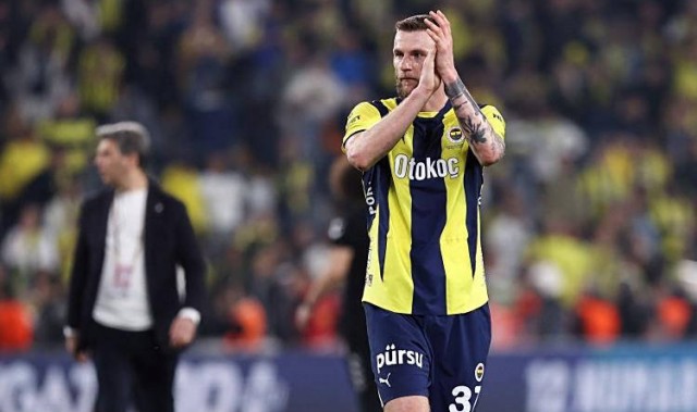 意甲最新动态：米兰欣赏萨勒马科尔斯，莫德里奇庆生，国米叛将再引争议