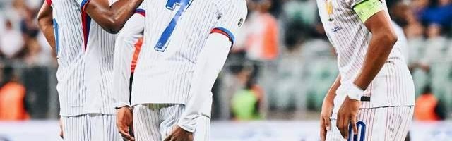 巴黎2名主力倒下！欧冠踢巴萨悬了官方抗议指责法国足协