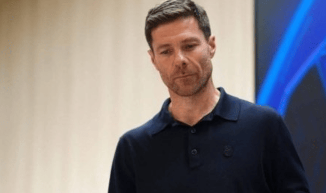 皇马主帅还没过关！2天后西甲非胜不可，输球或走人，2巨星能救他