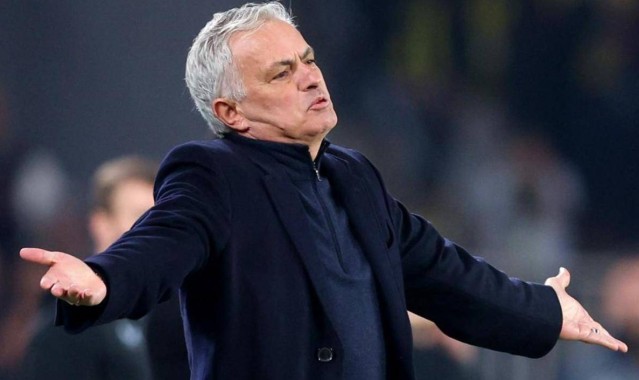 赚惨了！穆里尼奥又被炒掉，7次被解雇，解约金总额让人不敢相信