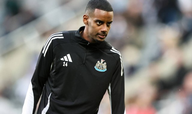 利物浦纽卡斯尔主帅分别召开发布会 谈伊萨克转会可能