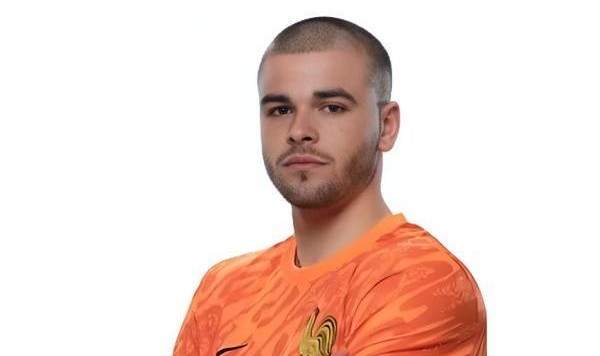 巴黎4000万欧签下切瓦利耶，创法甲门将转会纪录