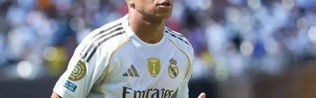 西甲-皇马VS赫罗纳：欧冠濒临出局，西甲皇马和巴萨死磕|前瞻