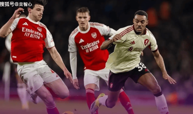 联赛6分领跑＋欧冠全胜领跑＋英联杯挺进半决赛＋接下来4线出击！